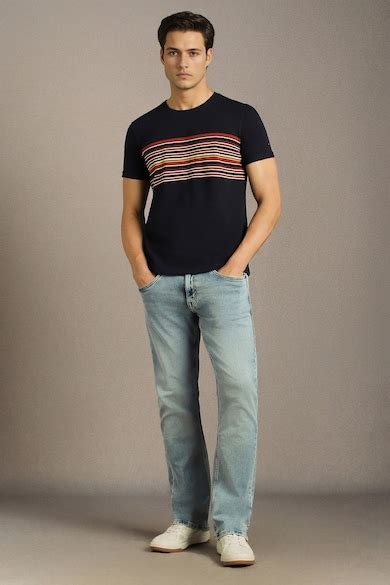 Louis Philippe Jeans Crew Neck T-Shirts, Men Black Stripe Crew Neck T ...