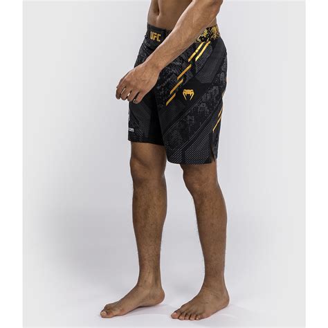 VENUM MMA Fight Shorts UFC Authentic Fight Night, Long Fit, Adrenaline, schwarz-gold, XL ...