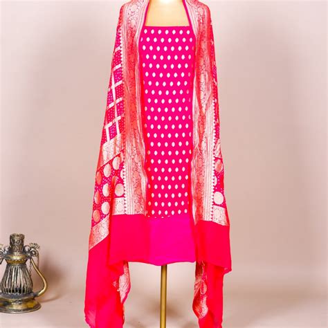Unstitched Suit – Sumangal Banaras