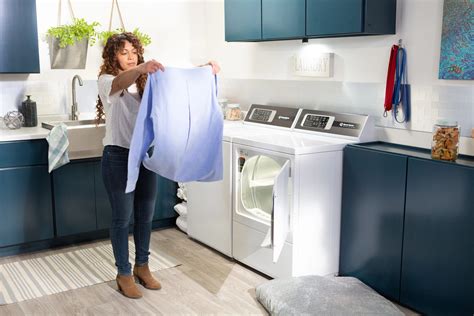 Speed Queen Commercial - Commercial Laundry, Washers and Dryers