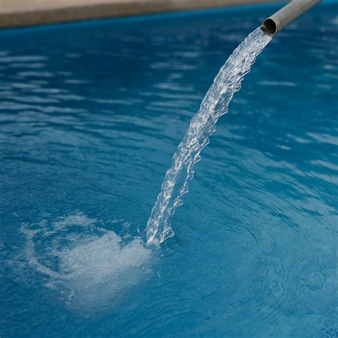 How to Lower pH in Your Pool Without Chemicals — Pool Water
