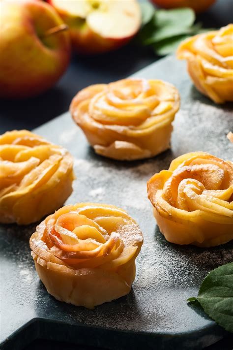 Mini Apple Rose Tarts 的图像结果