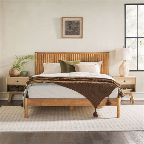 Stylish Middlebrook Designs Queen Bed