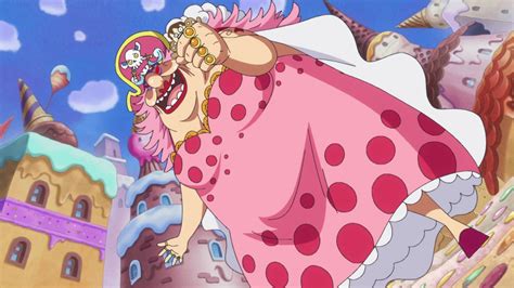 4 One Piece characters who can defeat Big Mom (& 4 she will obliterate)