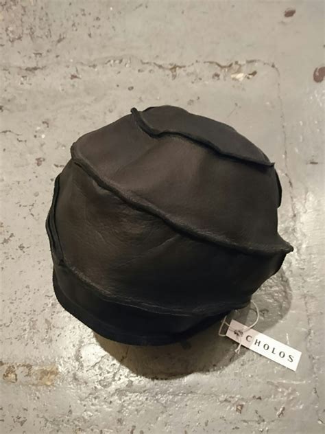 CHOLOS "DEERSKIN REVERSIBLE BEANIE" Black Color | BOW & ARROW WEB STORE