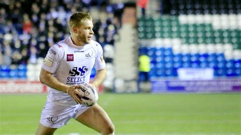 Widnes Vikings' Rhys Hanbury signs three-year extension | Rugby League ...