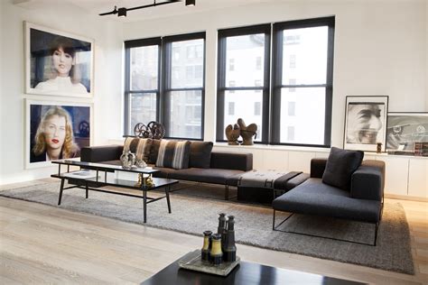 Bright Living Rooms with Blonde Wood Floors - Chairish Blog