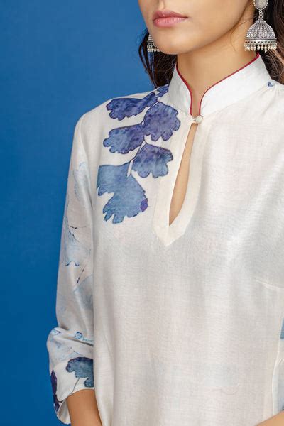 WHITE & BLUE FERN PRINTED TUNIC (1 PC) – Anju Modi
