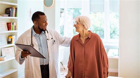 Presbyopia: Symptoms, Causes, Diagnosis, Treatment, and Prevention