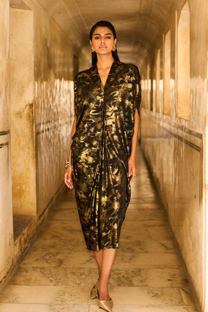 dash and dot: Kaftan Dresses Online - Mini & Maxi Kaftan Dresses