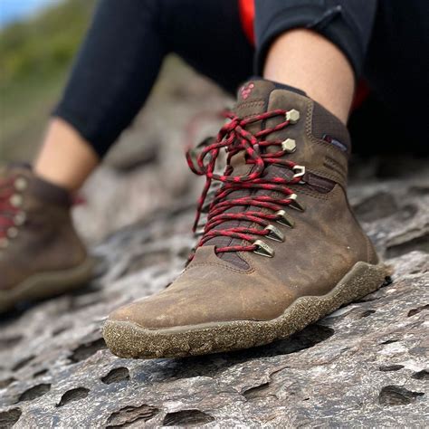 Tracker FG Womens - Brown | Hiking boots, Boots, Vivobarefoot shoes