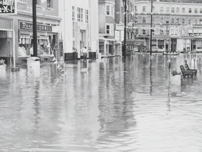 Christopher Murphy | Meer