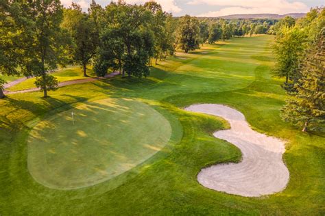 LongBow Golf | Come Golf With Us!