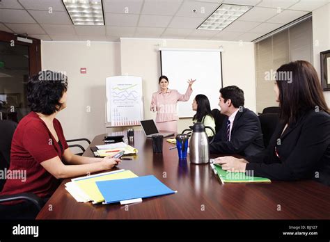 Business Meeting Stock 的图像结果