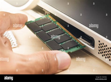 How to Upgrade Computer Memory 的图像结果