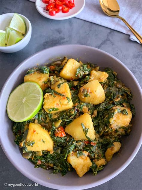 Aloo Palak Recipe (Simple and Easy) - MyGoodFoodWorld