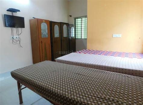 Any ladies PG/Hostels in Vijayanagar,Bangalore