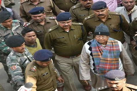 जब CBI ने लालू की गिरफ्तारी के लिए मांगी थी सेना की मदद - when the cbi ...