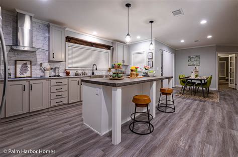 Keystone The Pecan Valley 74 KH30744P by Palm Harbor Homes - Palm ...