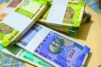 Rupee drops in NDF market after US levies 26% tariffs on India