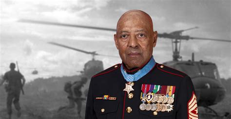 "Totally Fearless" Vietnam Hero Finally Awarded the Medal of Honor ...