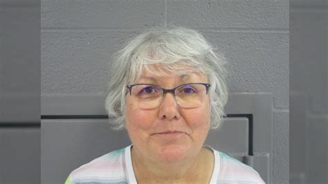 Elissa Linger Mills arrested for bond violation and obstruction, after ...