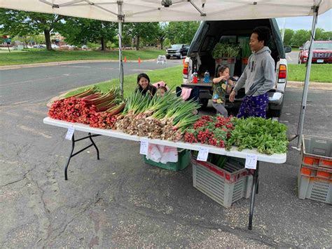 Sue Yang – Saint Paul Farmers' Market