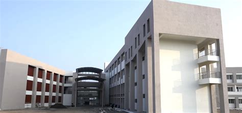 BLDE Association's S.B. Arts & K.C.P Science College, Vijaypura