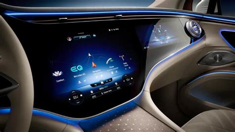 Mercedes EQS SUV's in-car entertainment: For front passenger, but not ...