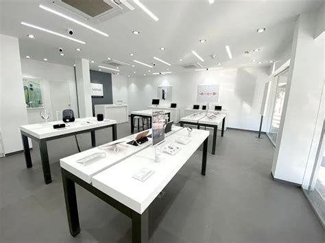 Nearest Apple Store 的图像结果