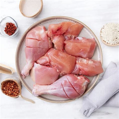 Buy Fresh Chicken Leg Curry Cut Pieces Online - Freshtogo.in