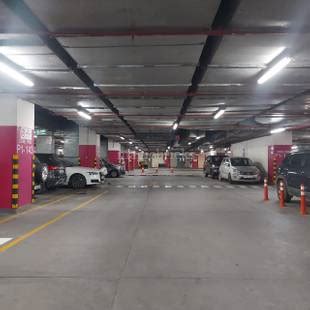 DLF Mall of India in Sector 18, Noida: Price, Brochure, Floor Plan, Reviews