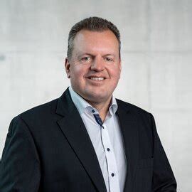 Striebig AG – Pionier der vertikalen Sägetechnik