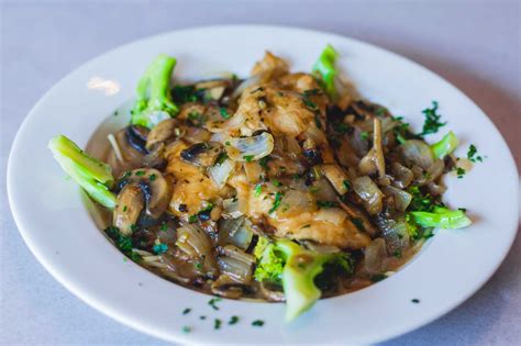 Oyster Bay Gallery - Marios Pizzeria Online