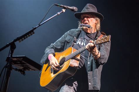 Neil Young reacts to the violence at US Capitol: “Social media is ...