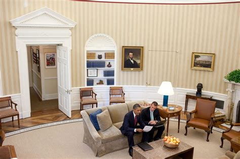 President in Oval Office 的图像结果