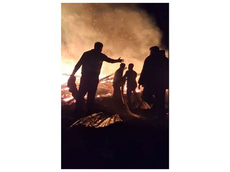 J-K: Fire erupts in Chowkibal's Manchatir area, damages two houses