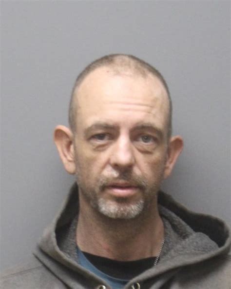 South Windsor police arrest man for car theft, animal shelter threats