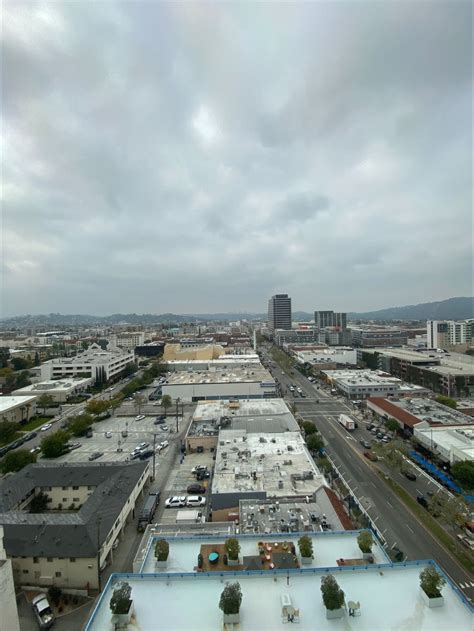 330 N Brand Blvd, Glendale, CA 91203 - Office for Lease | LoopNet