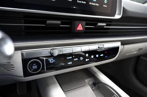 2025 Hyundai Ioniq 6: 61 Interior Photos | U.S. News