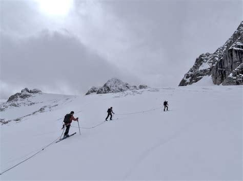 Season starts in the ski resorts 2023/24 | PowderGuide