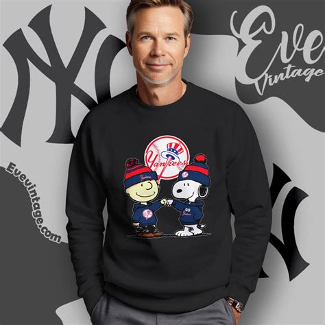 Charlie Brown And Snoopy New York Yankees Shirt - EVE Vintage