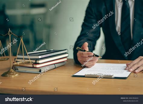 Civil Law Handshake Wallpaper 的图像结果