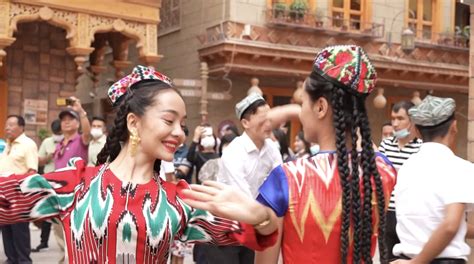 NPC deputy says freedom of religious belief guaranteed in Xinjiang - CGTN