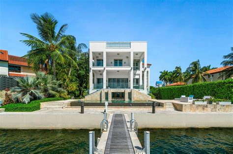 LeBron James' Miami Home Sells for $18.5 Million