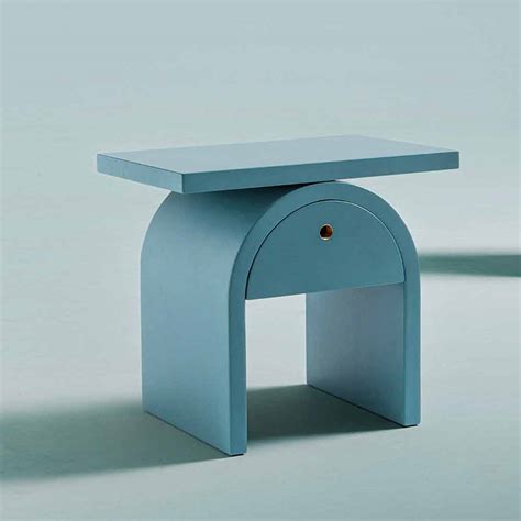 Modern Design Bedside Table for the Bedroom in Wood