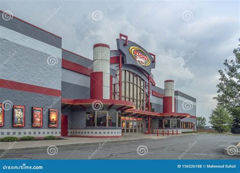 NEW HARTFORD, NEW YORK - AUG 16, 2019: Marquee Cinemas Began in 1979 ...