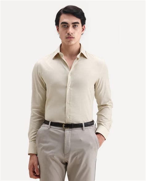 Buy Guild Business - Forde - Off White Regular Fit Plain Shirt| Rare Rabbit