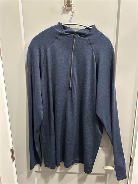 Lululemon Metal Vent Tech Half-Zip Mens Size XL Blue - Gem