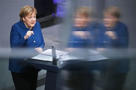 Body Language Angela Merkel 的图像结果